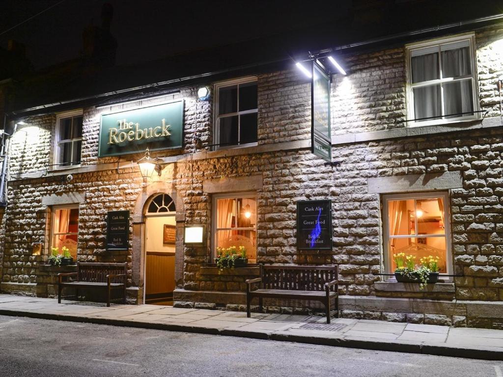 The Roebuck Hotel Chapel-en-le-Frith Exterior foto